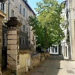 Au Fil De L\'Eau